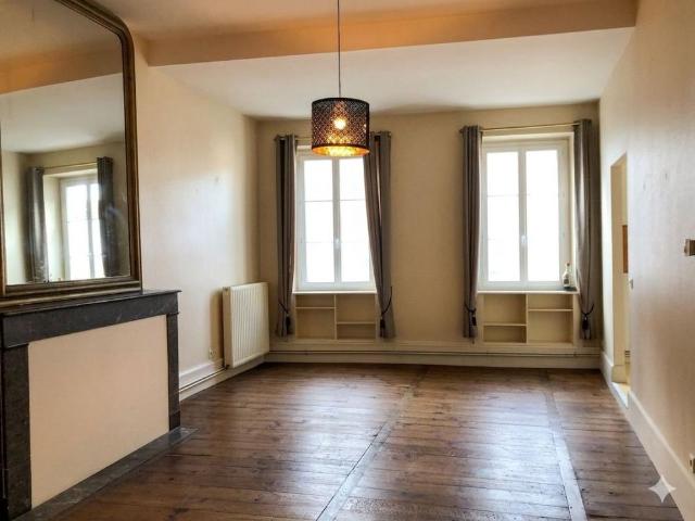 Location Appartement 2 pièces 64m² ST SEVER 40500
