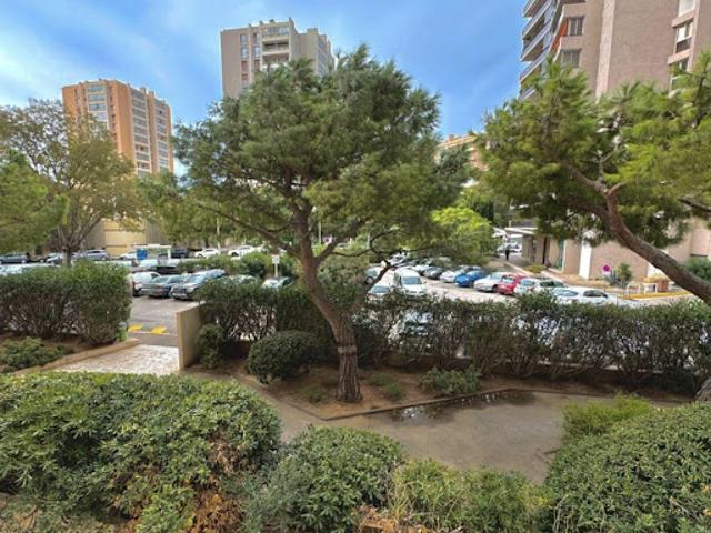 Location Appartement 2 pièces 65 m2 Toulon