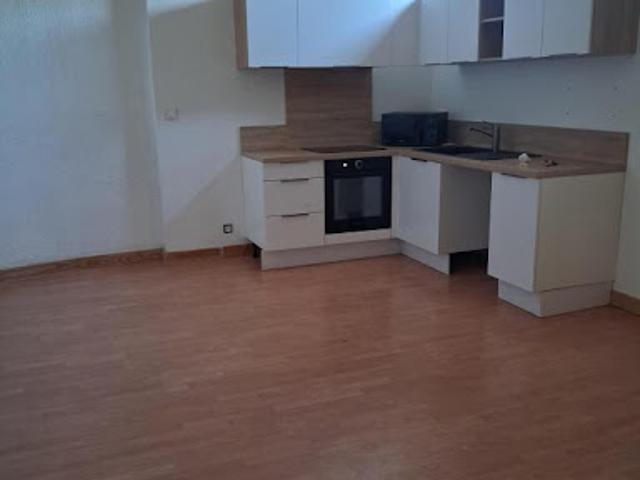 Location Appartement 2 pièces 65 m2 La Tremblade