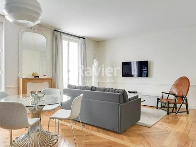 Location Appartement 2 pièces 65 m2 Paris 17ème