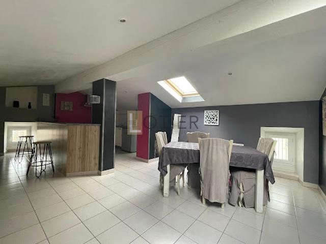 Location Appartement 2 pièces 65 m2 Pezens