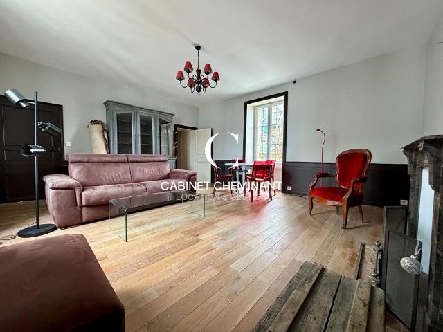 Location Appartement 2 pièces 65m²