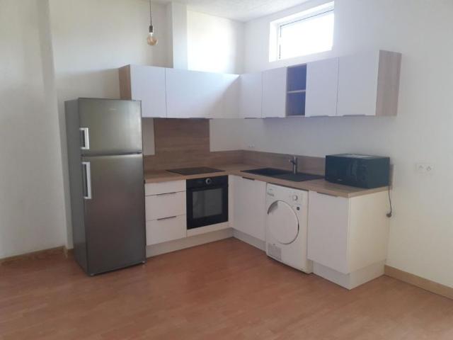 Location Appartement 2 pièces 65m² LA TREMBLADE 17390