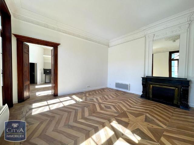 Location Appartement 2 pièces 65m² NARBONNE 11100