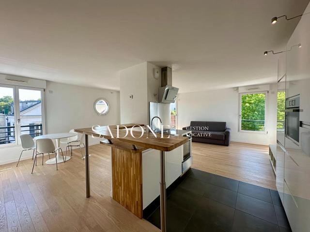 Location Appartement 2 pièces 66,98 m² à Suresnes