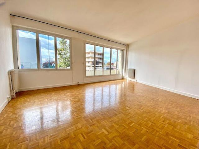 Location Appartement 2 pièces 66 m2 Champigny sur Marne