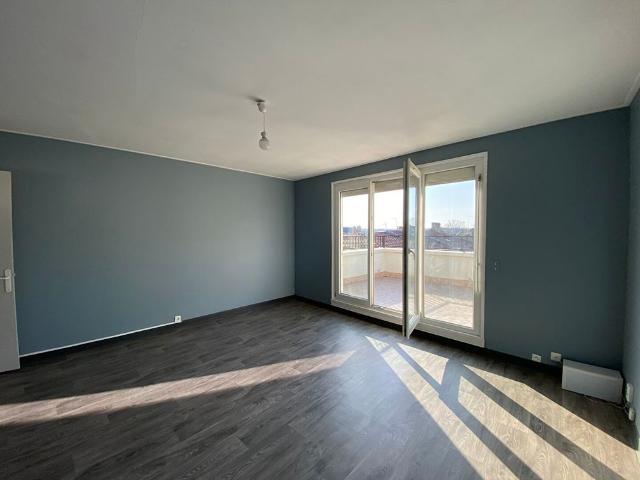 Location Appartement 2 pièces 68m²