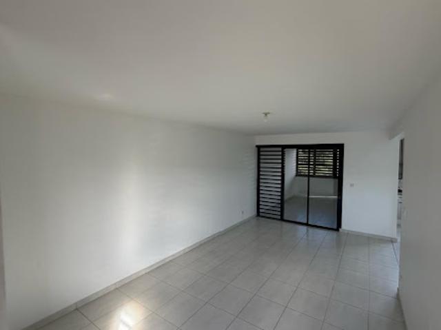 Location Appartement 2 pièces 69.72 m2 Remire Montjoly
