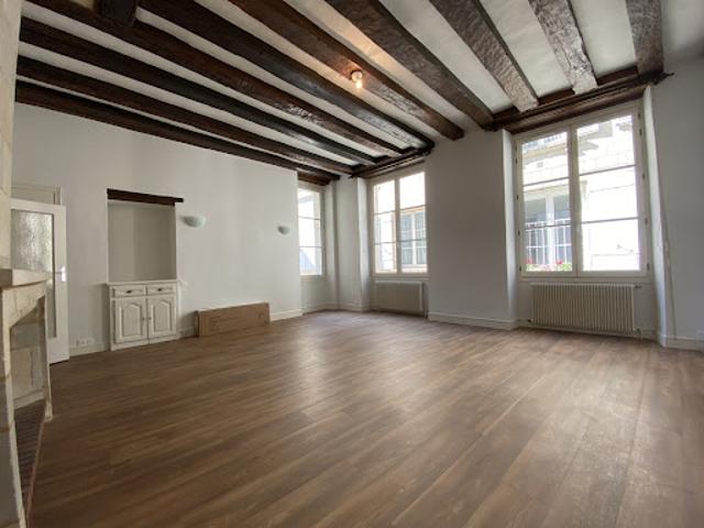 Location Appartement 2 pièces 69 m2 Saumur