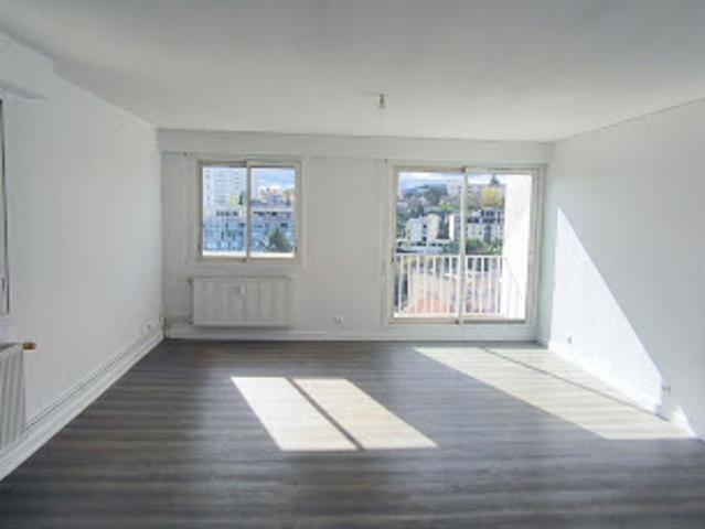 Location Appartement 2 pièces 73 m2 Clermont Ferrand