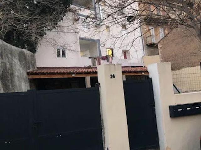 Location Appartement 2 pièces 70 m2 Marseille 15ème
