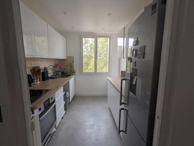 Location Appartement 2 pièces 70 m2 Marseille 9ème