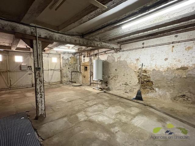 Location Appartement 2 pièces 70m² ST LEONARD DE NOBLAT 87400