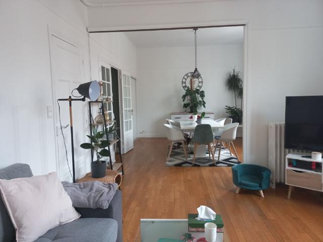 Location Appartement 2 pièces 70m² VICHY 03200