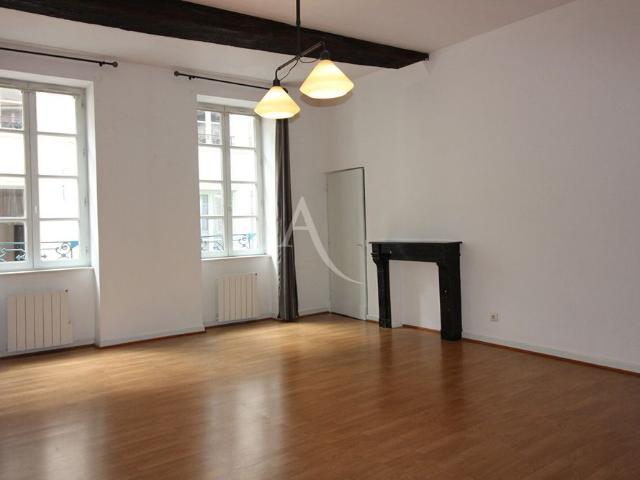 Location Appartement 2 pièces 71m²