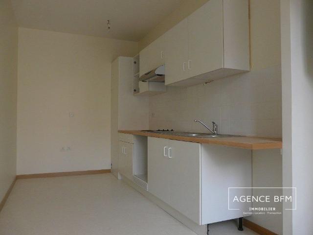 Location Appartement 2 pièces 71m² ANNECY 74000