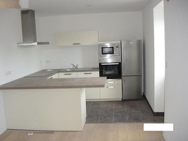 Location Appartement 2 pièces 78 m2 Cholet