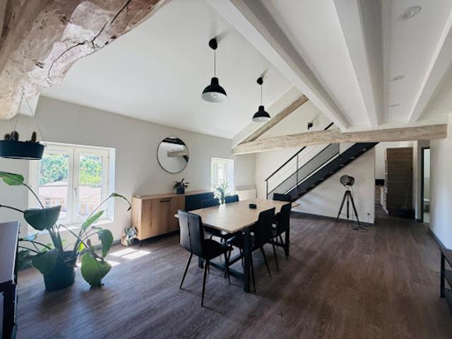 Location Appartement 2 pièces 83 m2 Saint Donat sur l'Herbasse