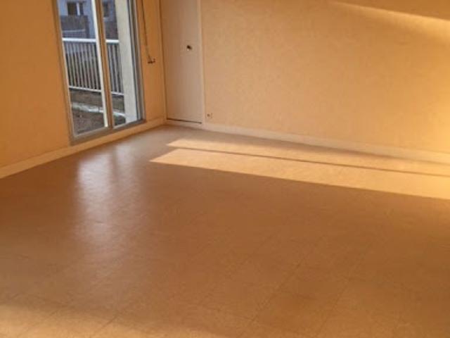 Location Appartement 2 pièces 80.7 m2 Selles sur Cher