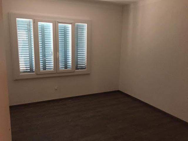 Location Appartement 2 pièces 80 m2 Beziers