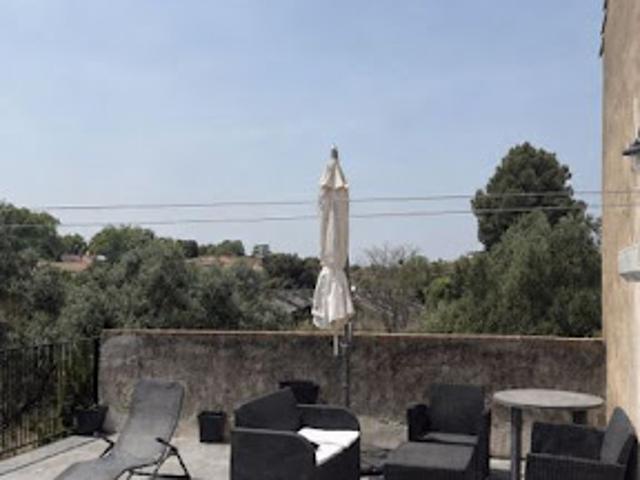 Location Appartement 2 pièces 80 m2 Beziers