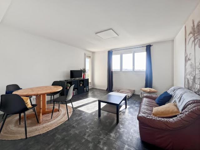 Location Appartement 2 pièces 10 m2 Reims
