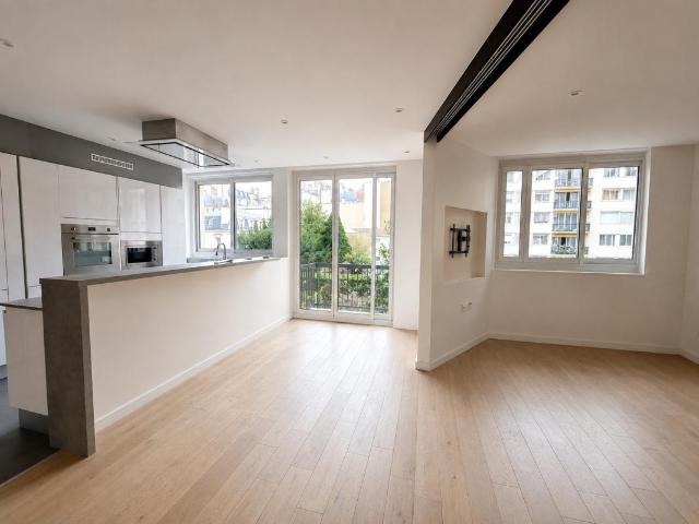 Location Appartement 2 pièces 80m² PARIS 17ème