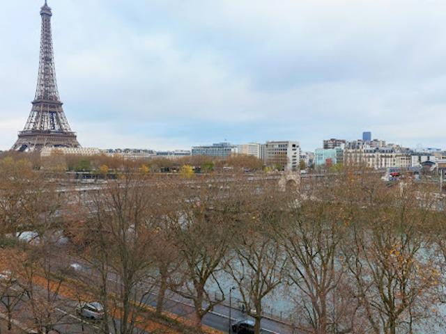 Location Appartement 2 pièces 81 m2 Paris 16ème