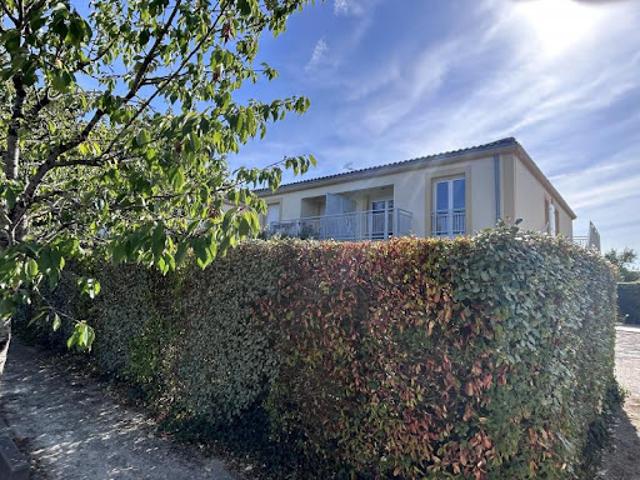 Location Appartement 2 pièces 0 m2 Saint Quentin de Baron