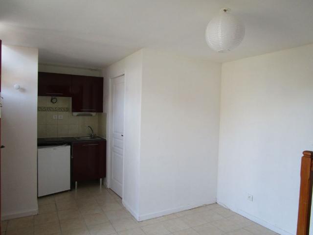 Location Appartement 2 pièces 17m²