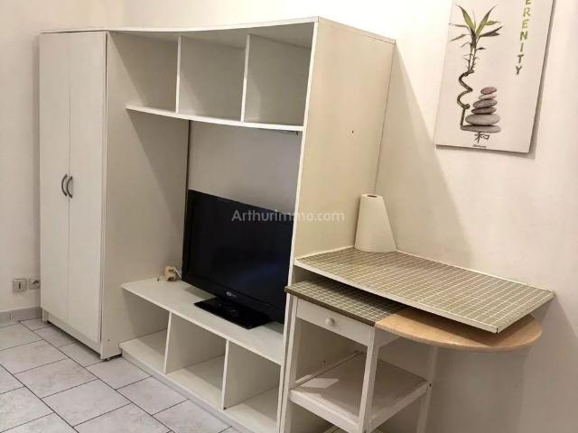 Location Appartement 2 pièces 14 m2 à Aubagne
