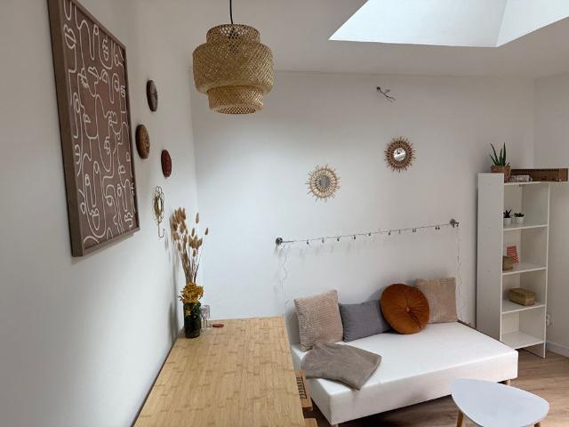 Location Appartement 2 pièces 16m²