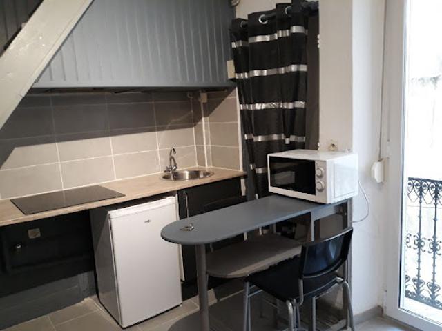 Location Appartement 2 pièces 19 m2 Beziers