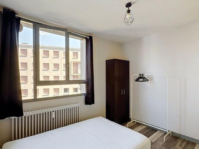 Location Appartement 2 pièces 19m² CHAMALIERES 63400