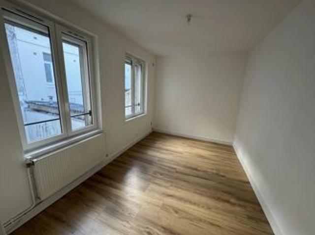 Location Appartement 2 pièces 23 m2 à Saint Quentin