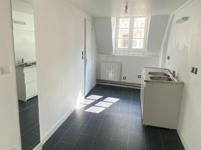 Location Appartement 2 pièces 23m²