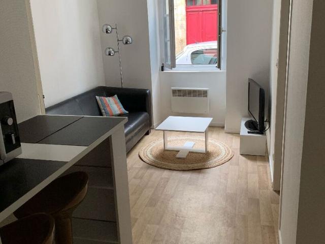 Location Appartement 2 pièces 23m² BORDEAUX 33000