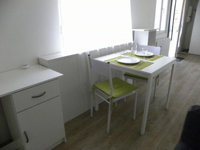 Location Appartement 2 pièces 23m² LOUVIERS 27400
