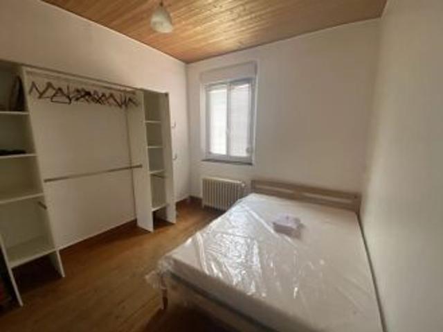 Location Appartement 2 pièces 21 m2 à Saint Quentin