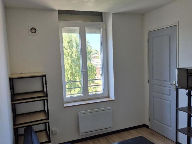 Location Appartement 2 pièces 21m² FOURMIES 59610
