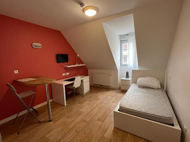 Location Appartement 2 pièces 22.7 m2 Compiegne