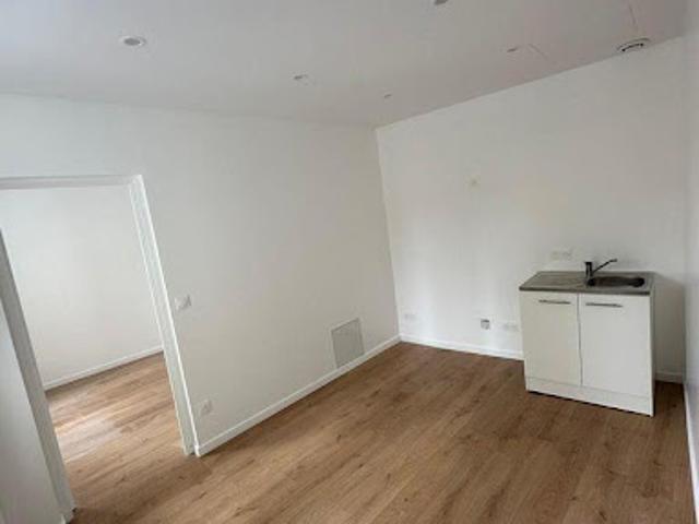 Location Appartement 2 pièces 22 m2 Mantes la Jolie