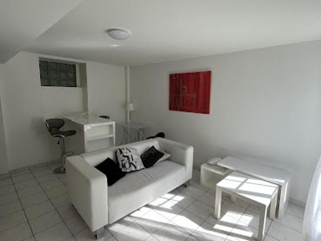 Location Appartement 2 pièces 27.41 m2 Lescar