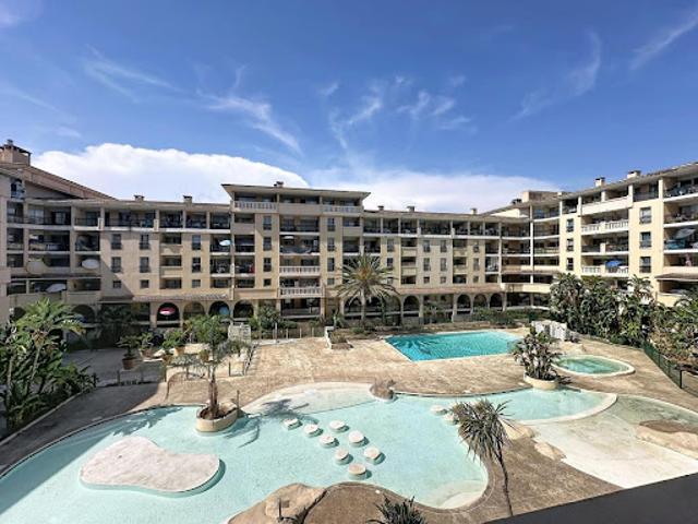 Location Appartement 2 pièces 27.34 m2 Cannes la bocca