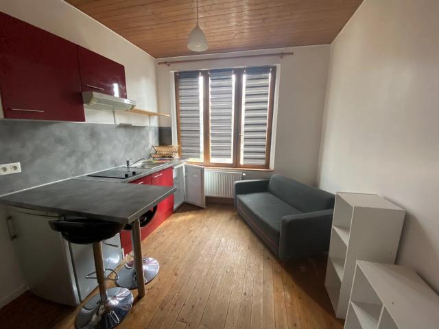 Location Appartement 2 pièces 27 m2 à Saint Quentin