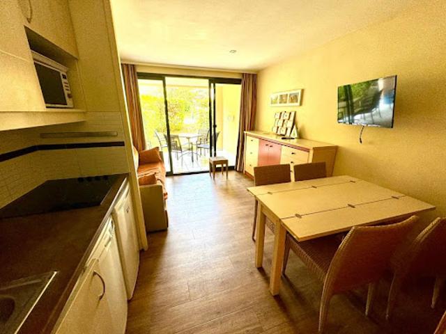 Location Appartement 2 pièces 27 m2 Cannes la bocca