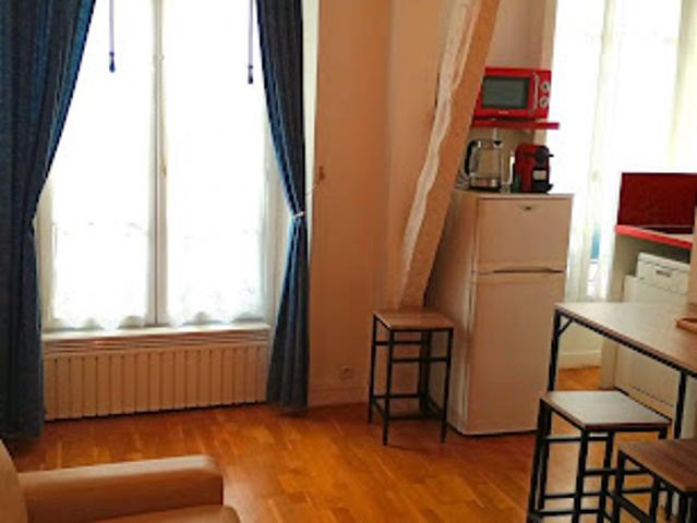 Location Appartement 2 pièces 27 m2 Paris 2ème