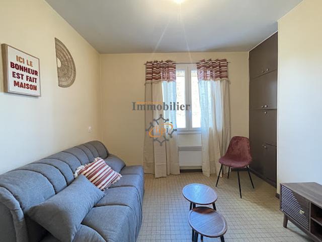 Location Appartement 2 pièces 27 m2 Saint Affrique