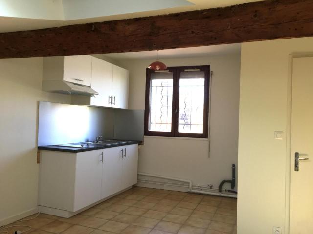 Location Appartement 2 pièces 27m² BORDEAUX 33000
