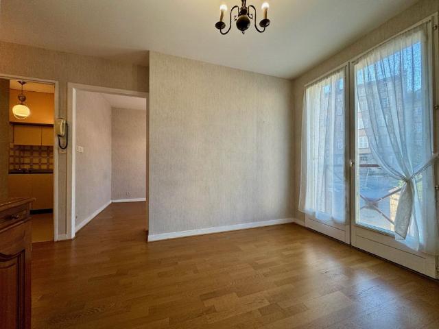 Location Appartement 2 pièces 27m² LIMOGES 87000